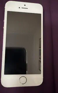 Iphone 5s ( نیازمند تعمیر)