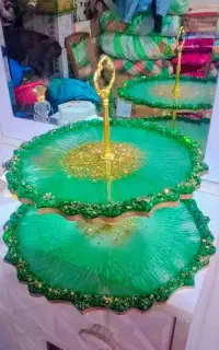 شیرینی خوری رزینی