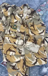 دو دست لباس ارتشی