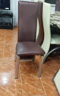 صندلی غذاخوری