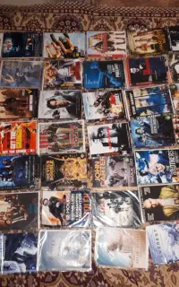170 عدد DVD فیلم و سریال