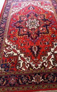 یک تخته فرش دستبافت ۶متری هریس تاجری