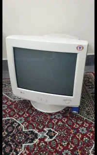 مانیتور ال جی قدیمی