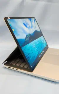 Surface Laptop Studio 2 i7-13700H RTX4050 رم16