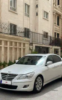 جنسیس سدان 2011