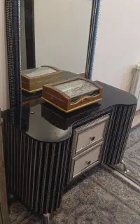 آیینه‌وشمعدان(کنسول)