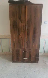 کمد لباس و کتابخانه