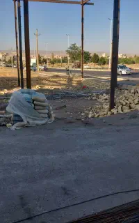 چاه کنی.تخریب ساختمان.بنای آجر تیکه کاری بنای.