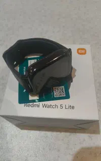 Redmi Watch 5 Lite با بند اضافه و محافظ