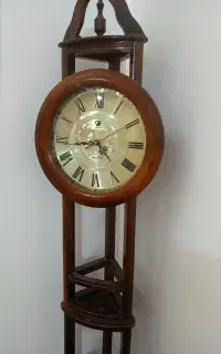 ساعت دیواری