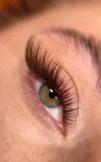 تخفیف ویژه کاشت مژه اکستنشن مژه لیفت مژه و ابرو