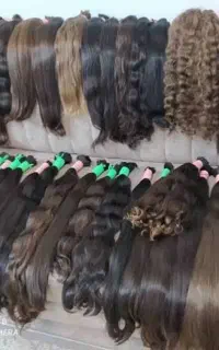 خرید مو طبیعی رنگی حنا واقع در دستغیب