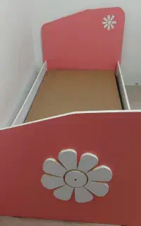 تخت خواب یکنفره