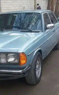 بنز کلاسیک مدل ۲۳۰ موتور مشکی