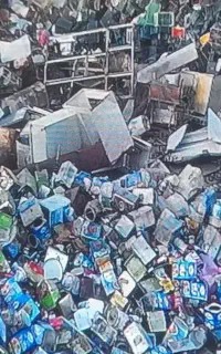 کارگر جهت کار درانبارضایعات