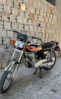 هوندا۱۲۵ پیشرو مدل۱۳۹۴
