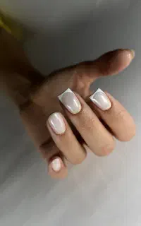 اجاره اتاق یا میز ناخن در نوشهر