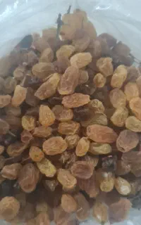 کشمش وکشمش پلویی