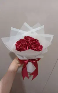 گل ربانی. جاودان سه شاخه با کاغذ پیچی فقط 300تومن