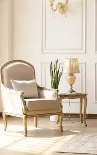 مبل کوئین فرانسوی