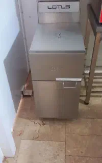 وسایل فست فود و سوخاری