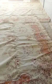 فرش ماشینی کارکرده نگین مشهد  ۷۰۰ شانه ضخیم وعالی