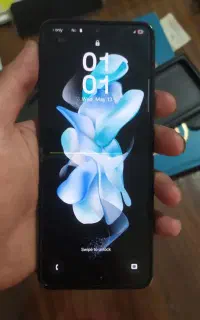 گوشی سامسونگ z flip4