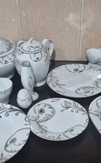 سرویس چینی ۱۲نفره مقصود