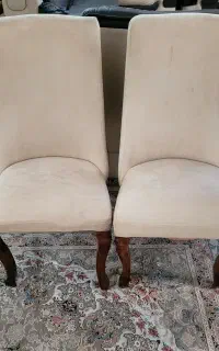 یک جفت صندلی