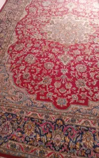 قالی دست باف قدیمی سالم