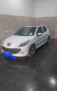 پژو۲۰۷پاناروما