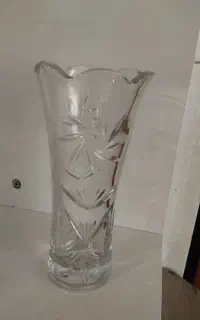 گلدان شیشه‌ای