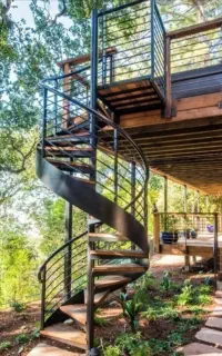 پله پیچ پله خم پله فلزی پله گرد پله فرار پله معلق