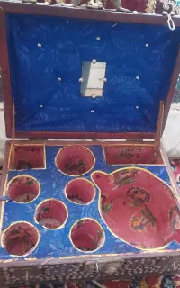 صندوق هزار پیشه قاجاری