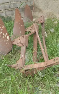 یک عدگاوآهن تسمه ای