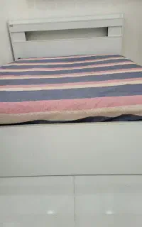 تخت دونفره