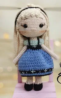 عروسک بافتنی السا
