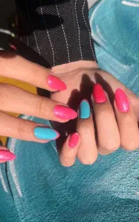 کاشت ناخن با قیمت مناسب