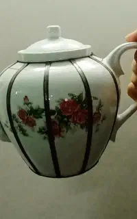 قوری بند زده قدیمی