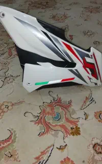 بغلی زیر باک