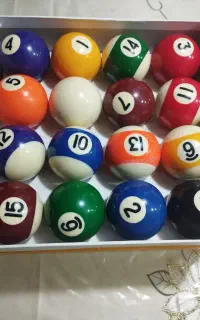 توپ بلیارد وچوب