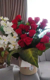 گل مصنوعی