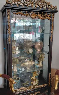 بوفه بزرگ و سالم