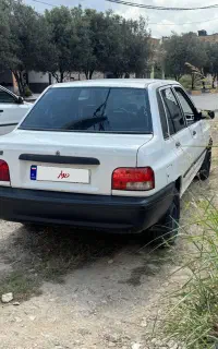 پراید سفید دوگانه