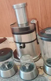 آب میوه گیری لمسی