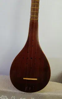 سه تار مهر براخانی