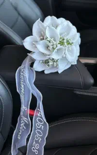 دسته گل عروس/ ماشین /حک اسم /عینک /هنگر
