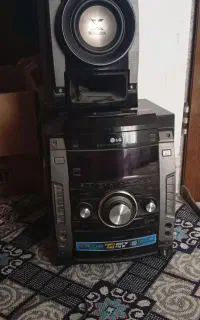 دی وی دی بزرگ چهار بانده