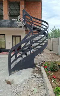 با سلام ساخت پله