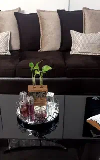 مبل راحتی ۷ نفره ،۱ عدد میز جلو‌مبلی و ۱عدد عسلی